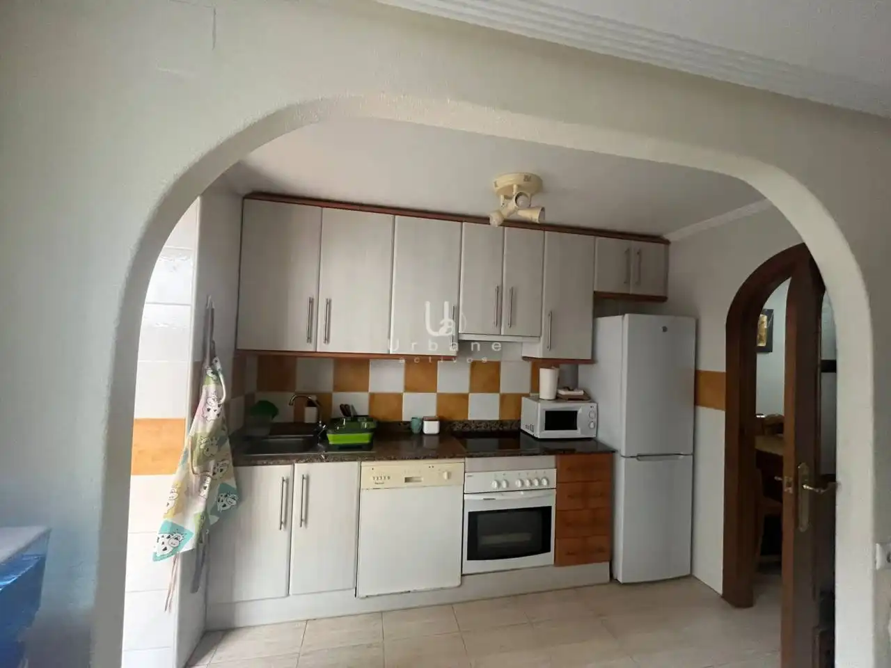 Cuina de Casa adosada en venda en Pilar de la Horadada amb Terrassa i Moblat