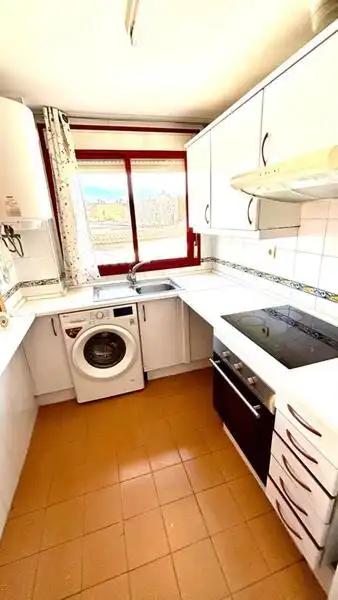Cocina de Piso en venta en Meco con Aire acondicionado, Calefacción y Amueblado