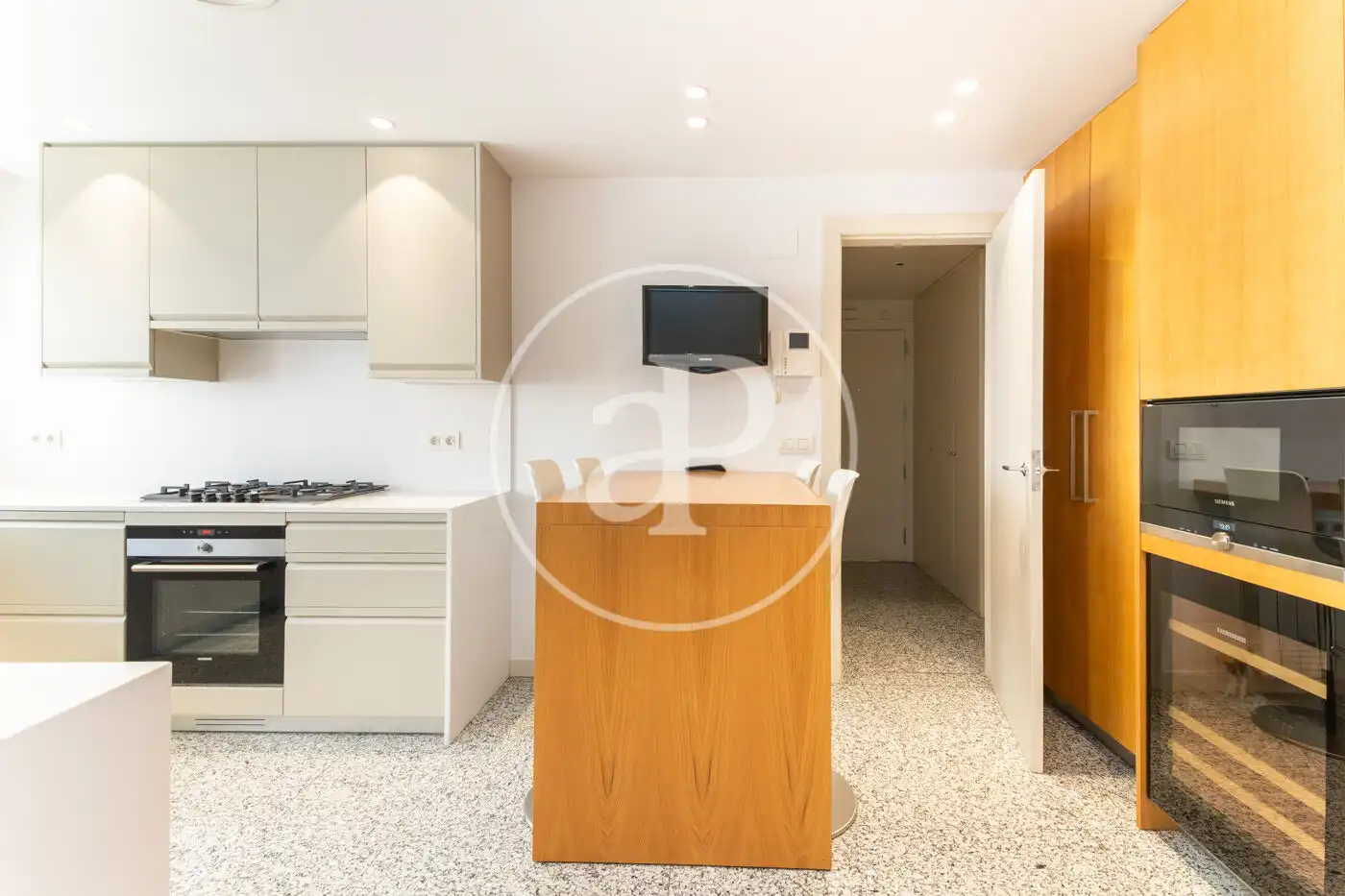 Kitchen of Flat for rent in Barcelona  with Air Conditioner, Heating and Terrace