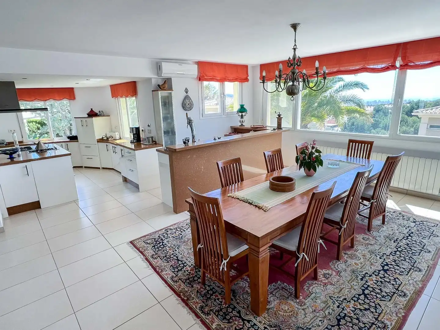 Comedor de Casa o chalet en venta en La Nucia con Aire acondicionado, Calefacción y Jardín privado