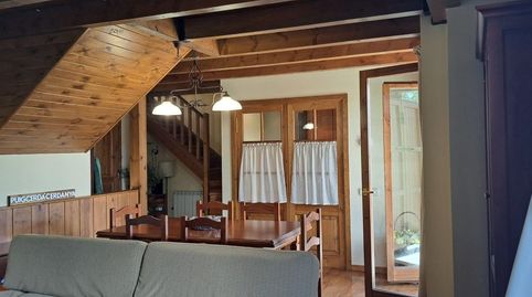 Foto 3 de Dúplex de alquiler en Avinguda del Segre, 10, Puigcerdà, Girona