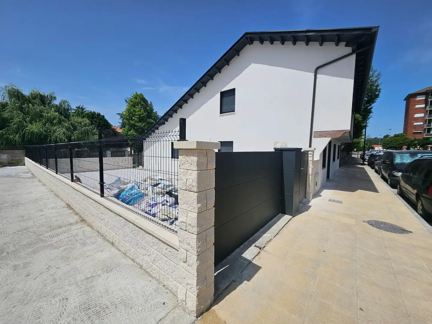 Exterior view of Houses for sale in Torrelavega   with Private garden