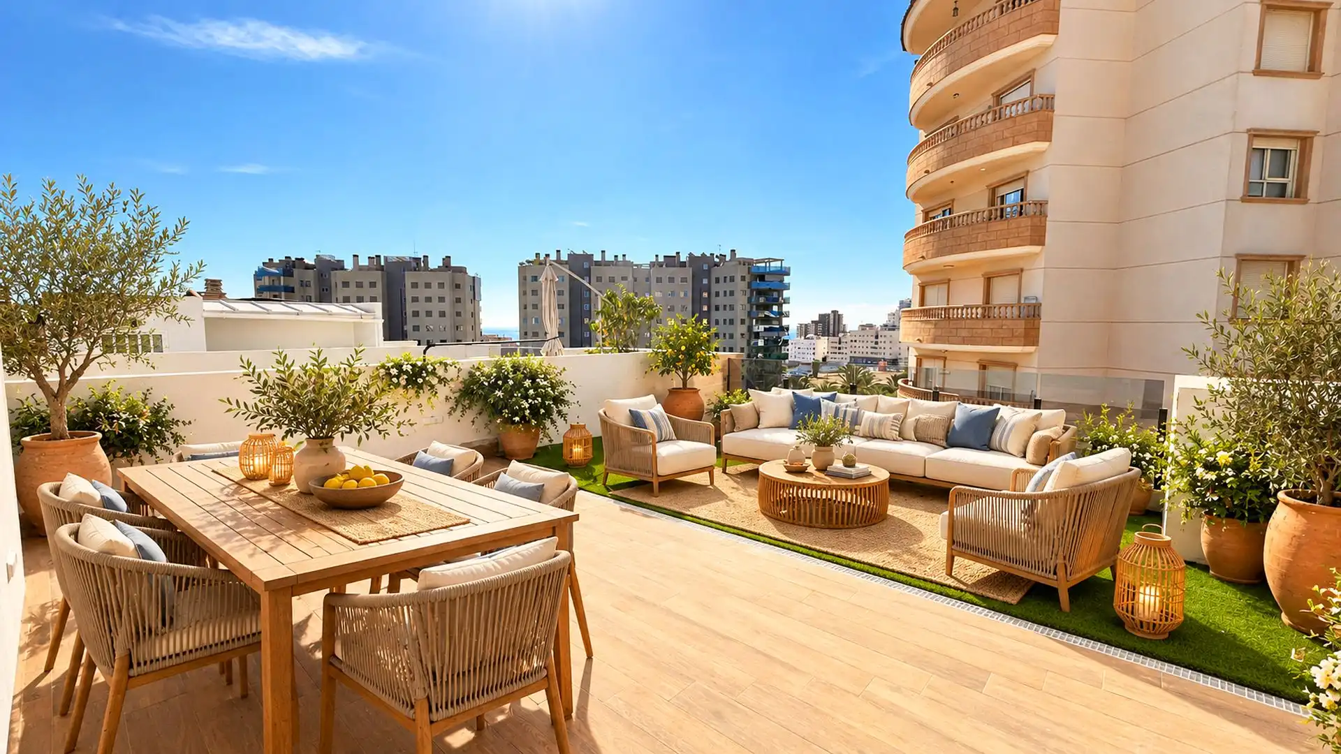 Attique avec piscine à vendre à Campello Playa