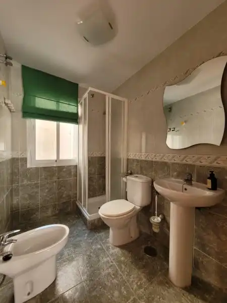 Maisonette zum Verkauf in Calle Enrique de Egas, 12, Suárez