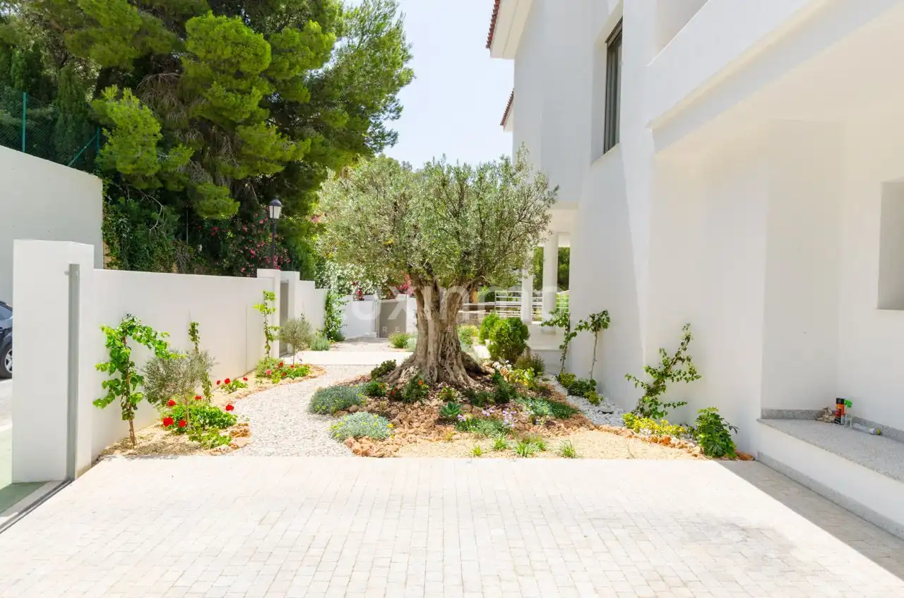 Exterior view of Houses for rent in Altea Hills