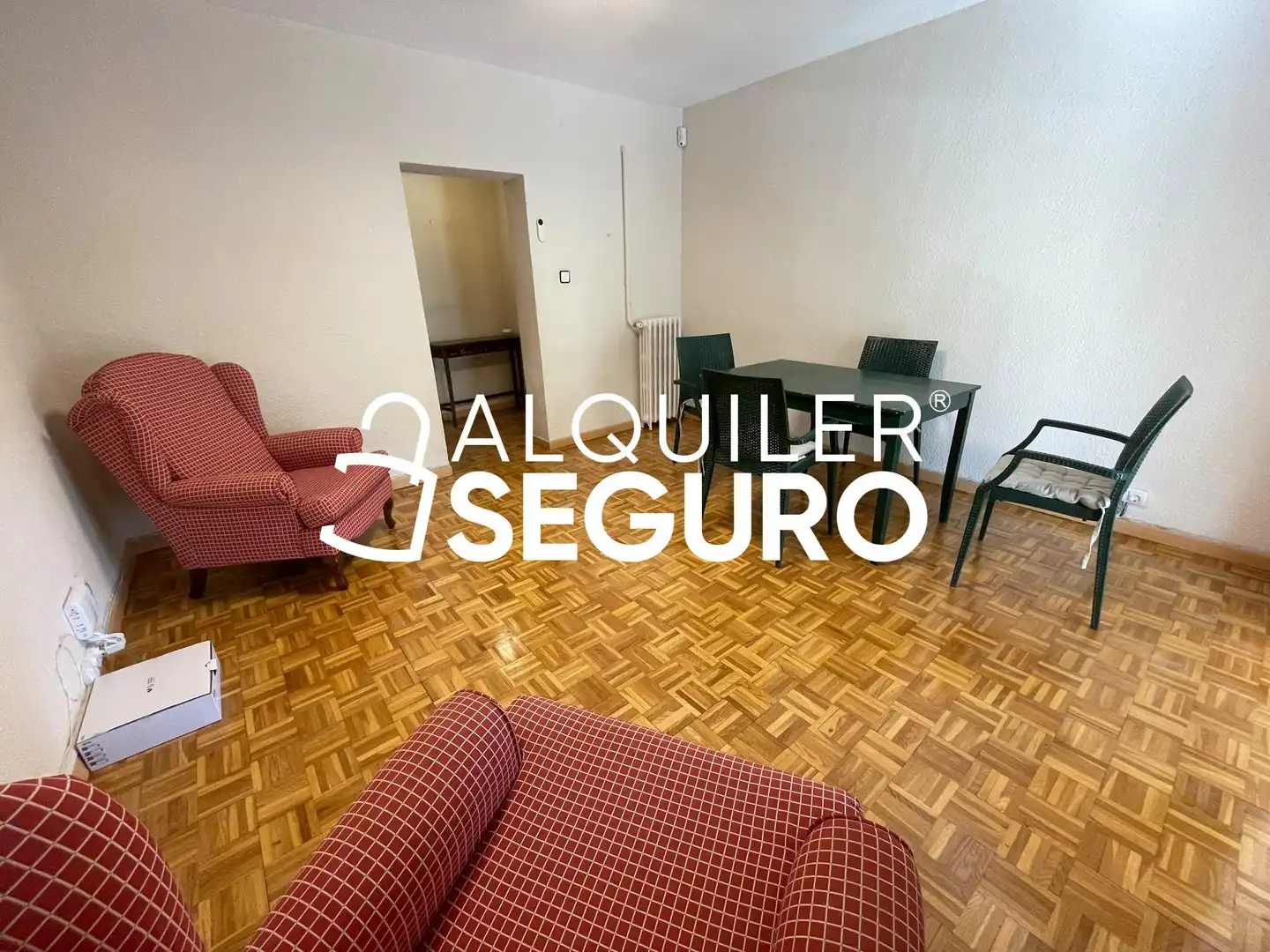 Sala d'estar de Pis de lloguer en Madrid amb Calefacció, Terrassa i Moblat