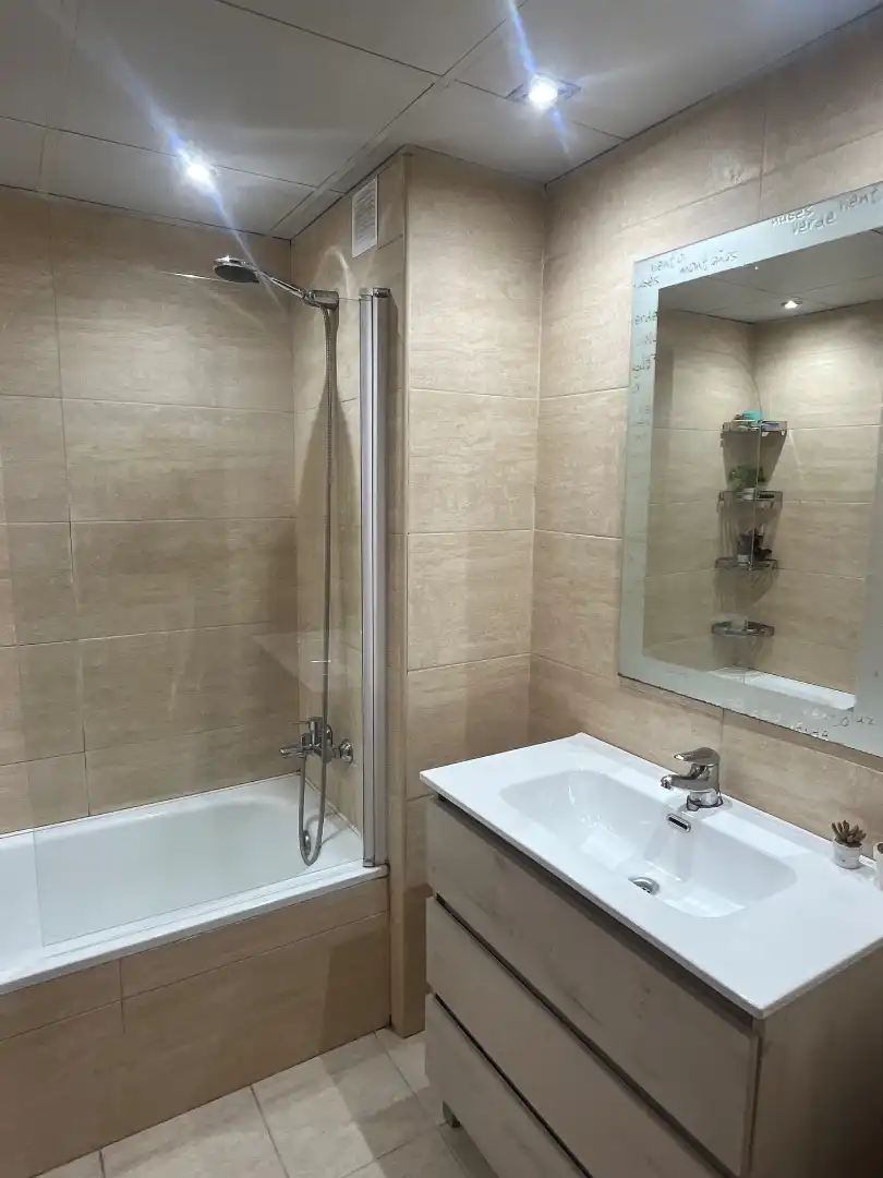 Adosado con terraza en venta en Carrer Berna 23, imagen 28