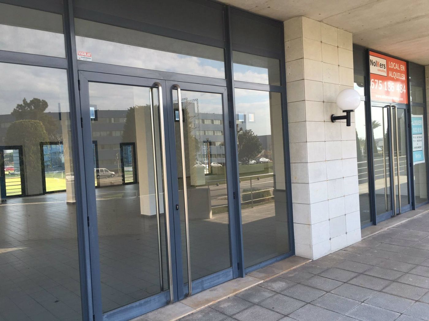 Premises to rent in El Prat de Llobregat