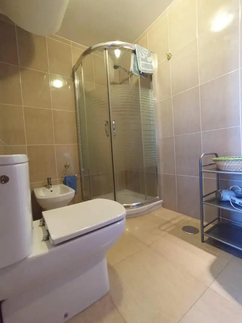 Bany de Apartament en venda en A Illa de Arousa  amb Calefacció, Parquet i Traster