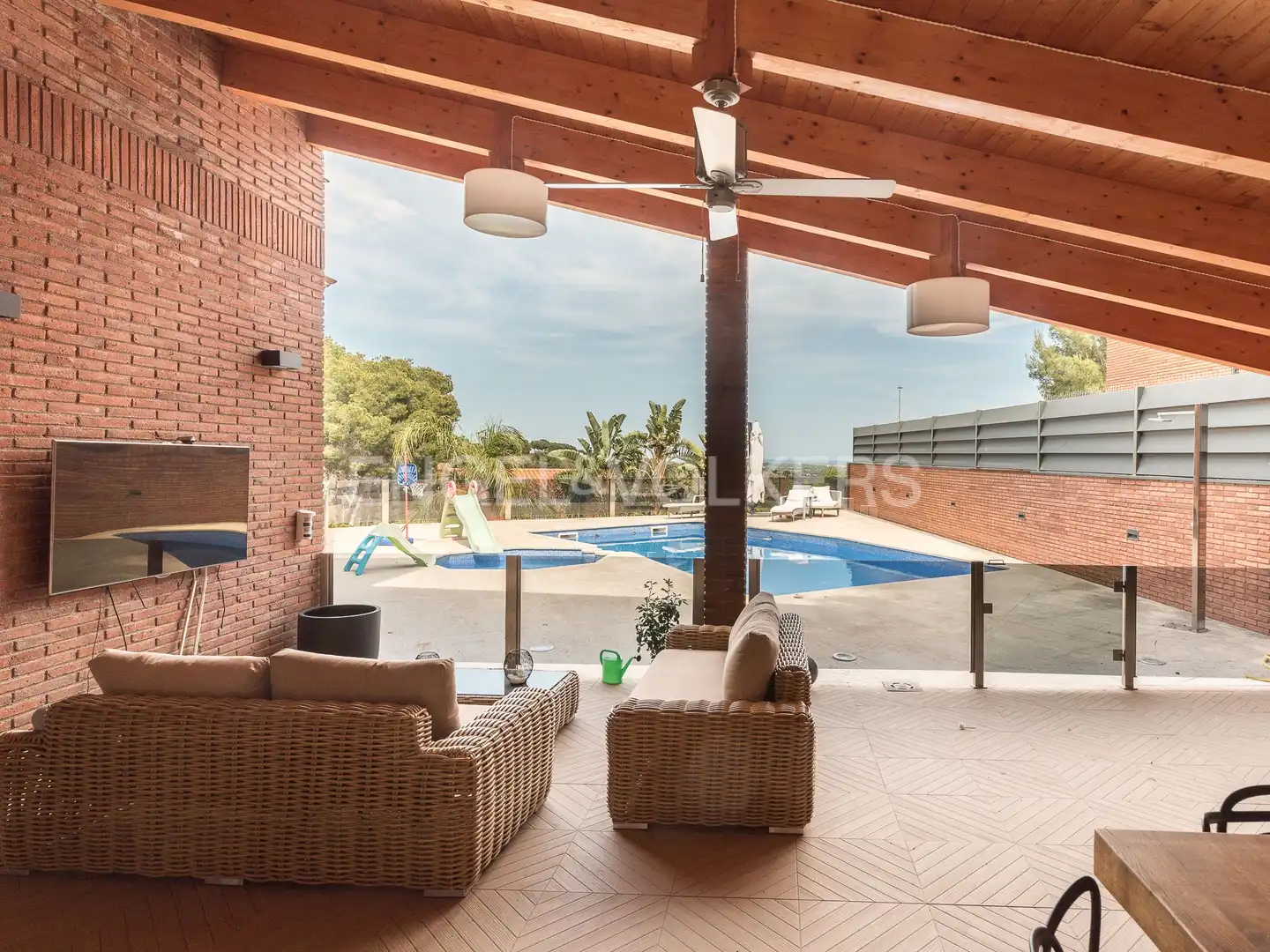 Terrace of Houses for rent in Castelldefels  with Air Conditioner, Heating and Private garden