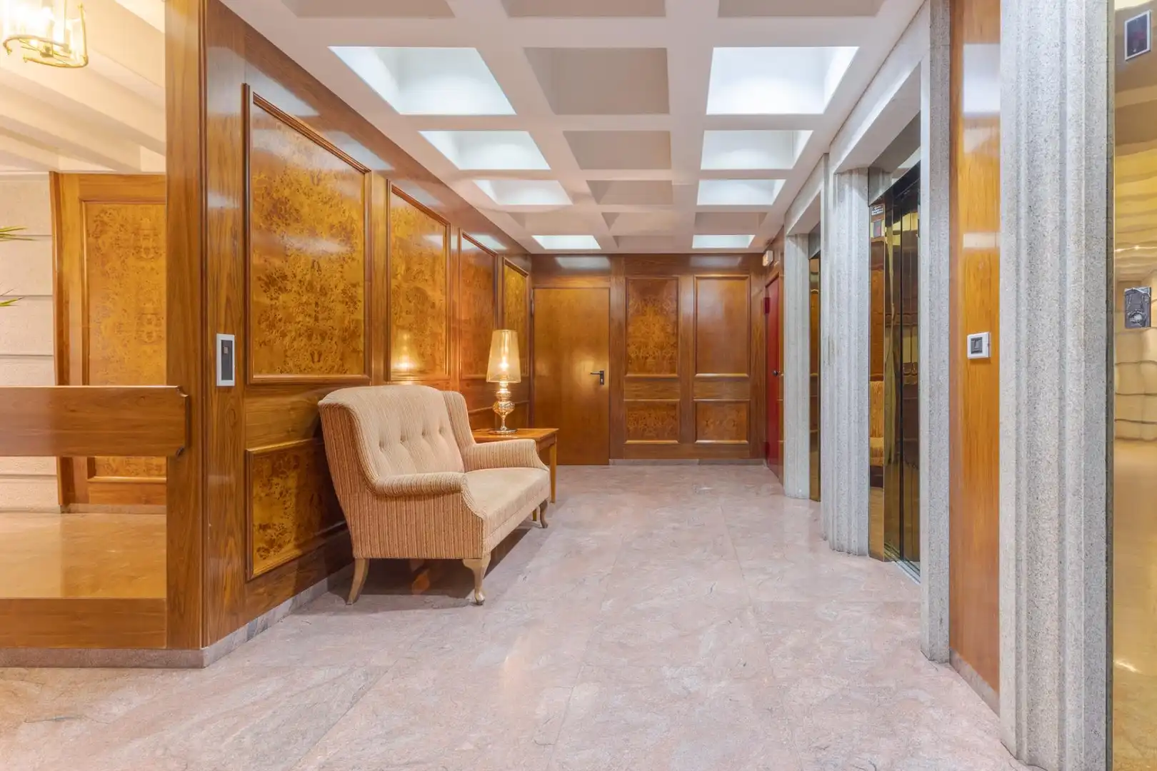 Flat for rent in Calle EDUARDO IGLESIAS, Centro - Areal