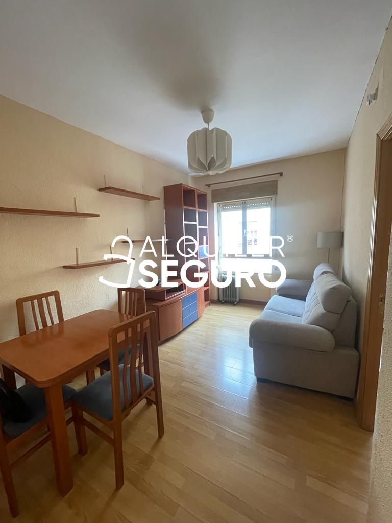 Piso de alquiler en de Extremadura, Puerta del Ángel