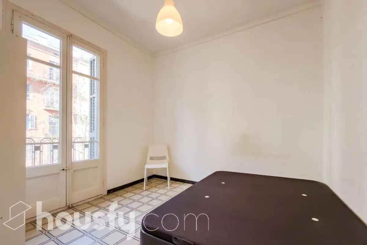 Appartamento con terrazza in vendita a Carrer de València ., imagen 6