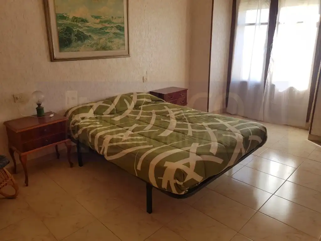 Habitación de Casa adosada en venta en Briones