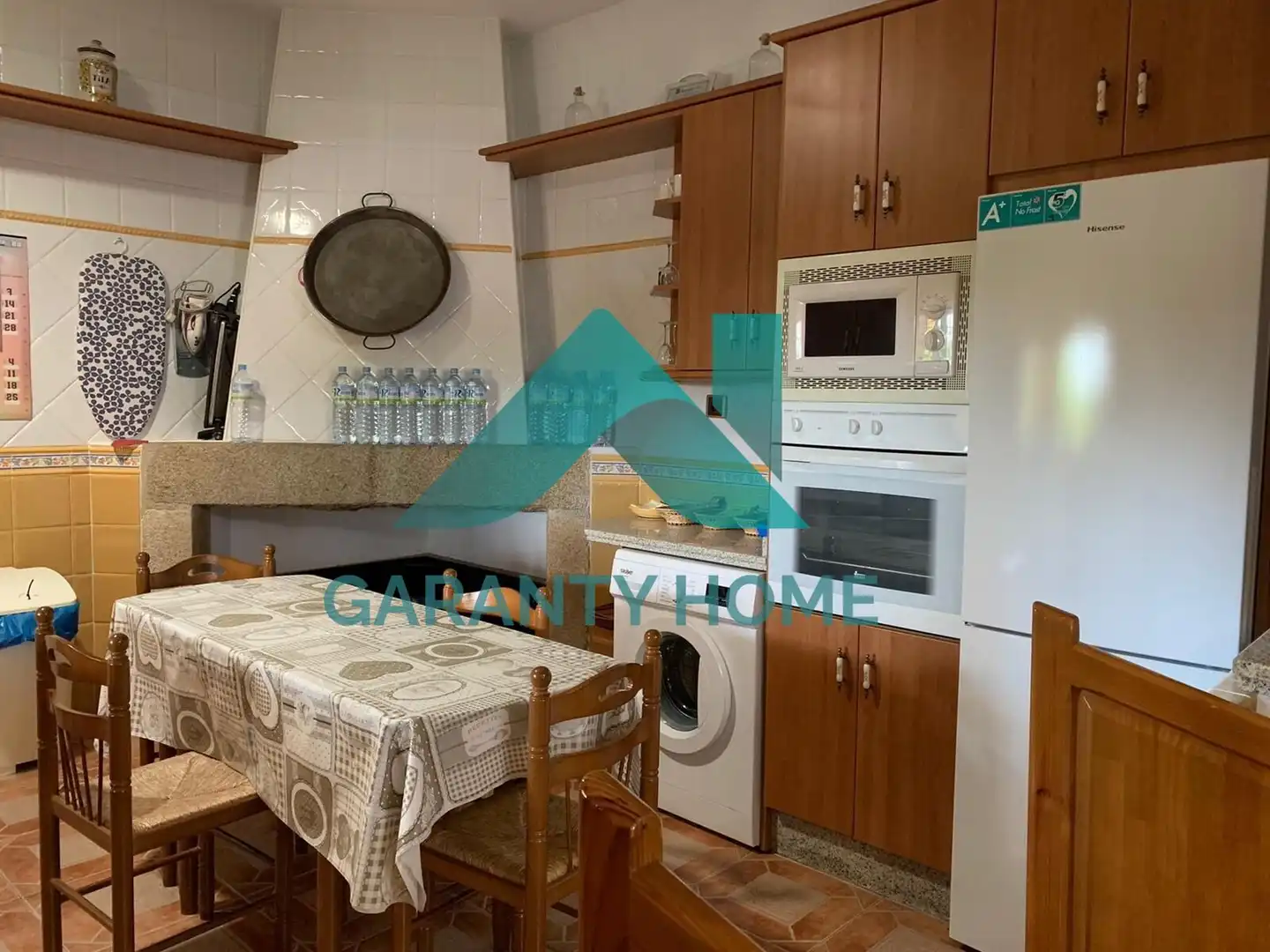 Cuina de Casa o xalet en venda en Almoharín amb Aire condicionat, Calefacció i Jardí privat