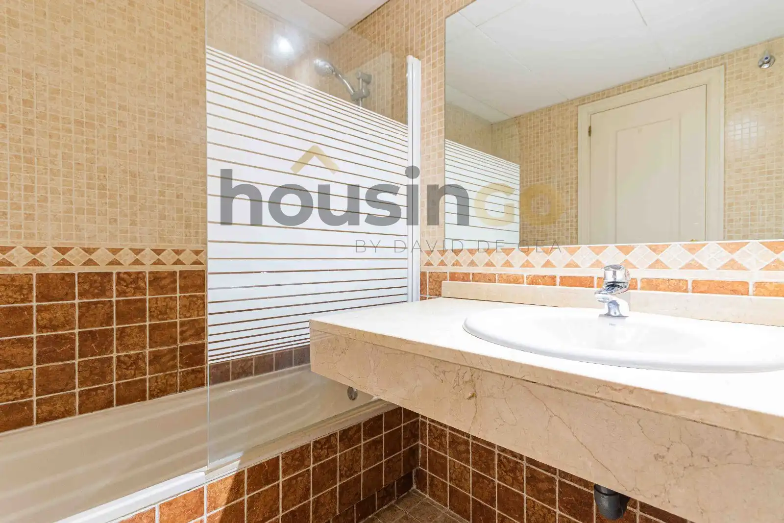 Badezimmer von Wohnung zur Miete in Madrid mit Klimaanlage, Heizung und Abstellraum