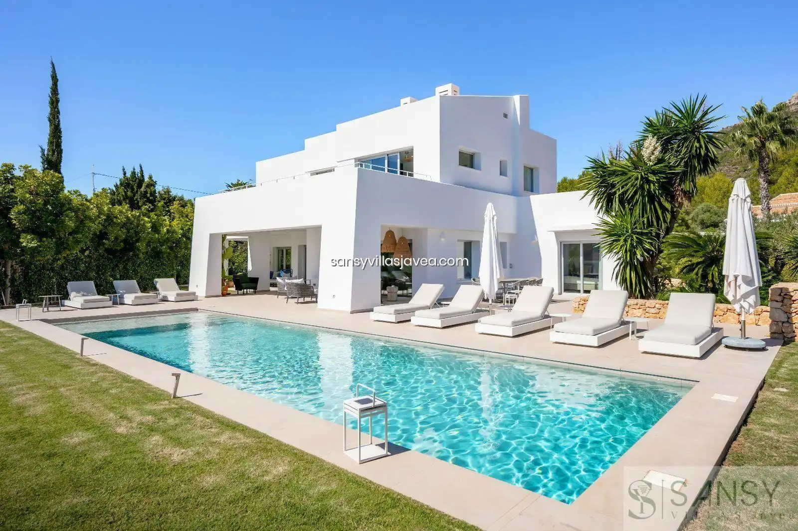 Vista exterior de Casa o xalet en venda en Jávea / Xàbia amb Aire condicionat i Traster
