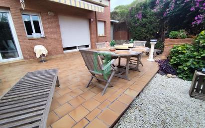 Terrace of Planta baja for sale in Montgat  with Air Conditioner and Private garden