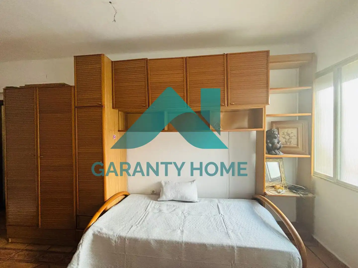 Habitación de Apartamento de alquiler en Cáceres con Aire acondicionado y Amueblado