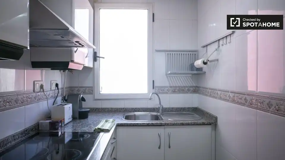 Habitación en En Corts - Doctor Waksman