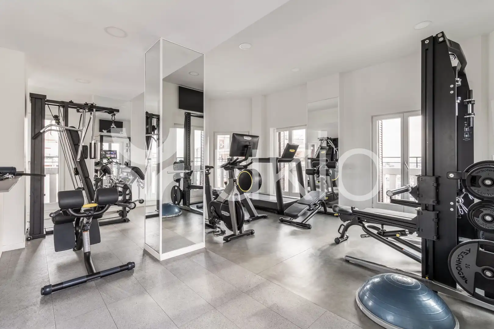 Apartments for rent in Madrid  with Air Conditioner, Heating and Furnished