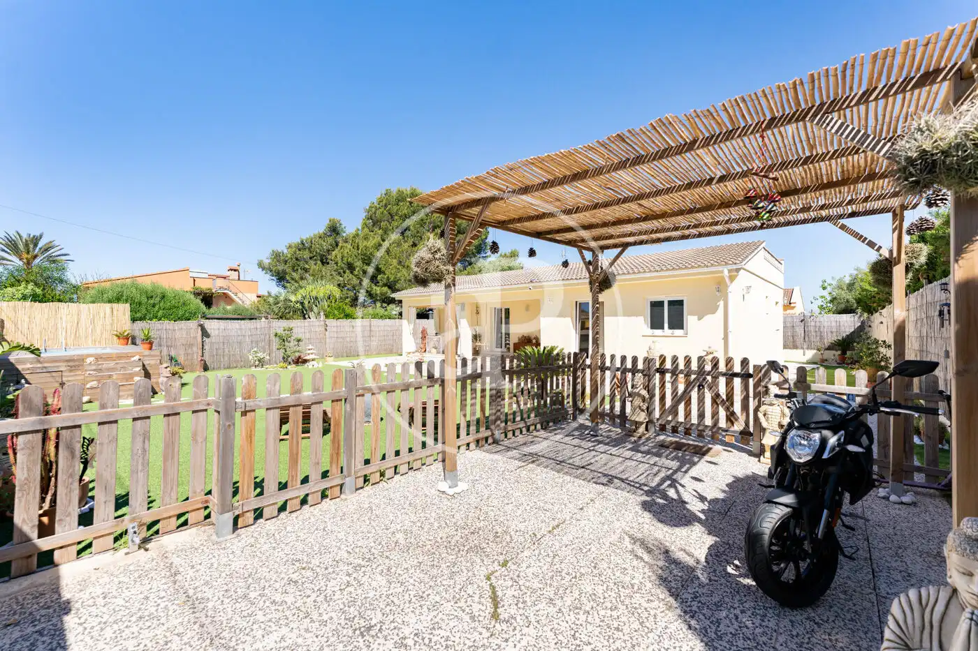 Garden of Houses for sale in Llucmajor  with Air Conditioner, Heating and Private garden
