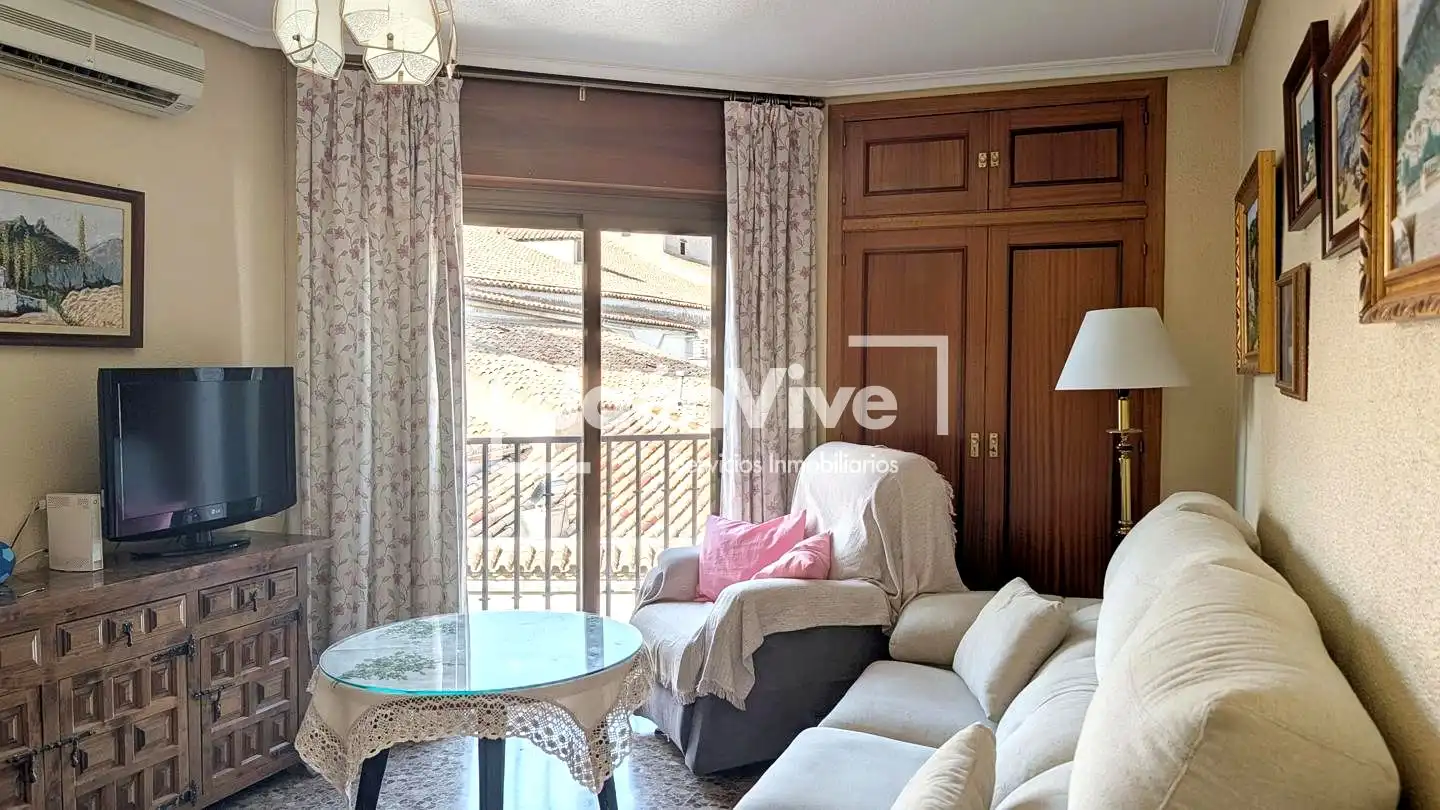 Habitación de Piso en venta en Jaén con Aire acondicionado, Calefacción y Trastero
