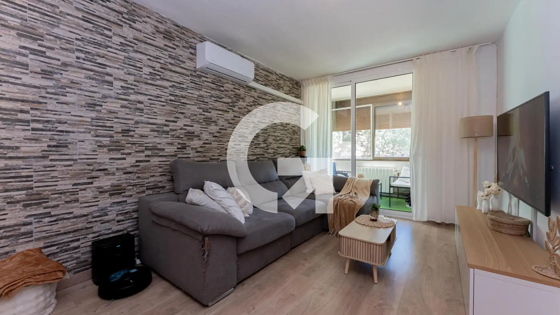 Dormitori de Pis en venda en Sant Boi de Llobregat amb Aire condicionat, Calefacció i Balcó