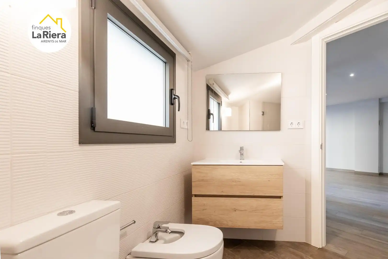 Baño de Dúplex en venta en Arenys de Mar con Aire acondicionado, Calefacción y Terraza