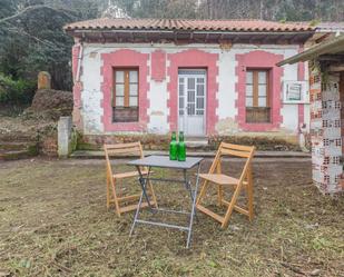 Terrassa de Casa o xalet en venda en Carreño amb Jardí privat