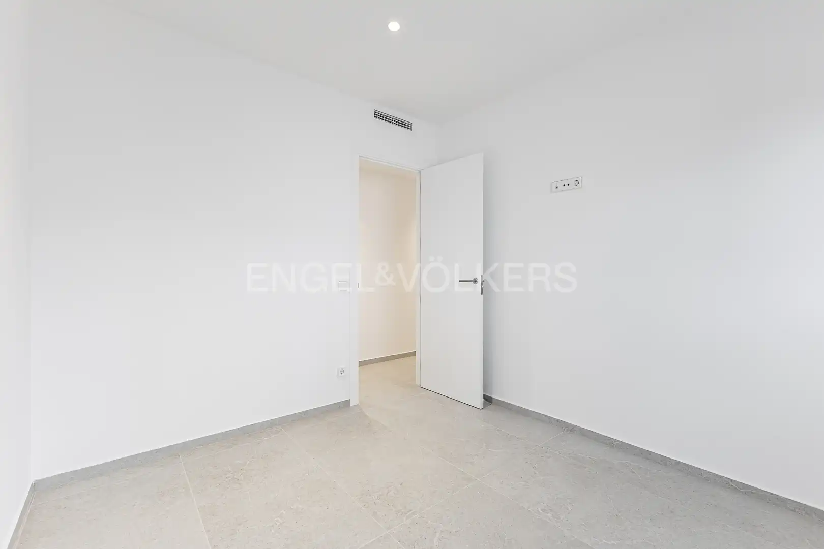 Houses for sale in El Vendrell  with Air Conditioner, Heating and Private garden