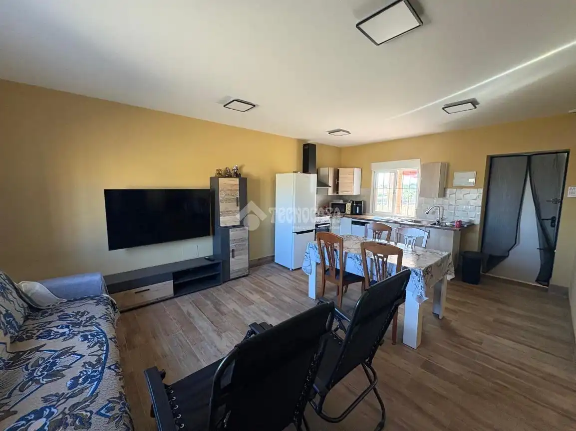 Casa con jardín en venta en Valdeverdeja, imagen 12