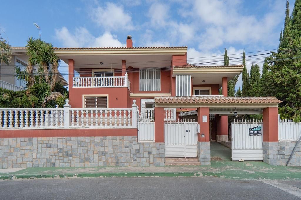 Vista exterior de Casa o xalet en venda en Las Torres de Cotillas amb Jardí privat, Terrassa i Traster