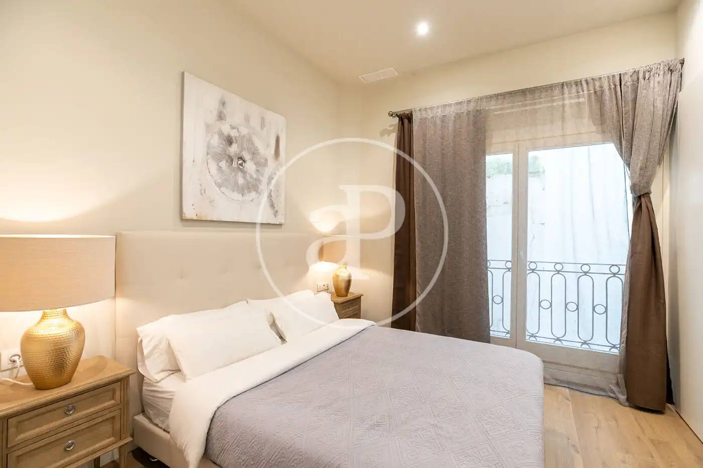 Schlafzimmer von Wohnung zum Verkauf in Barcelona mit Klimaanlage, Heizung und Möbliert