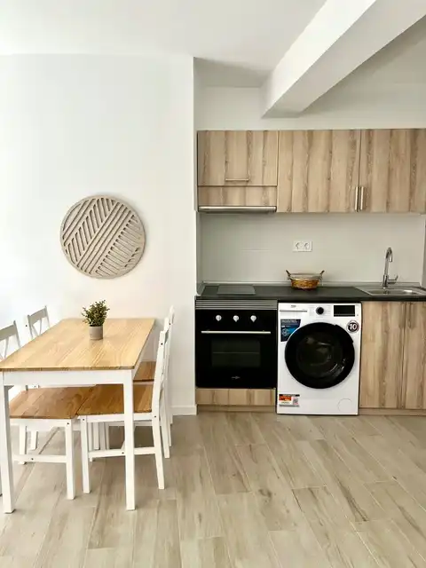 Cuina de Apartament en venda en Coslada amb Aire condicionat, Calefacció i Moblat