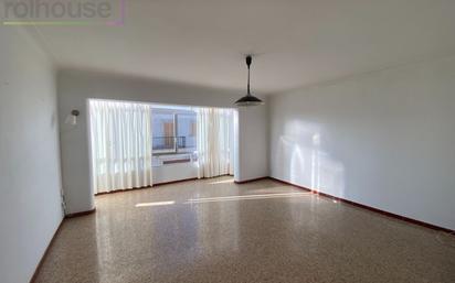 Living room of Flat to rent in Llucmajor  with Terrace and TV