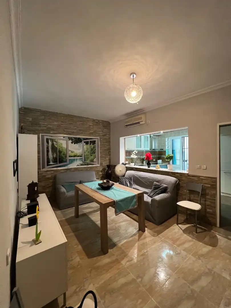 Sala d'estar de Casa o xalet en venda en Sevilla amb Aire condicionat
