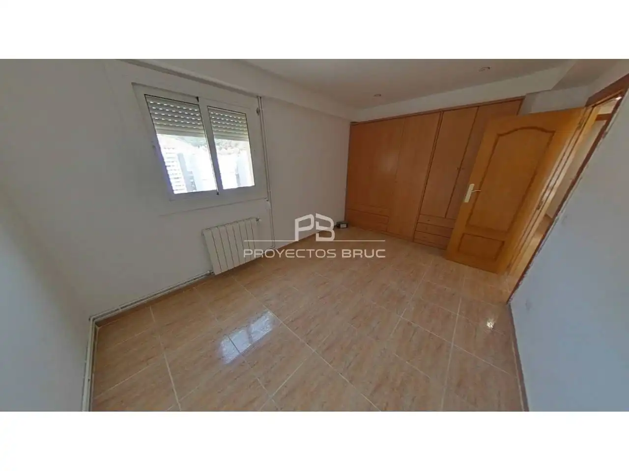 Piso en venta en Nou Barris