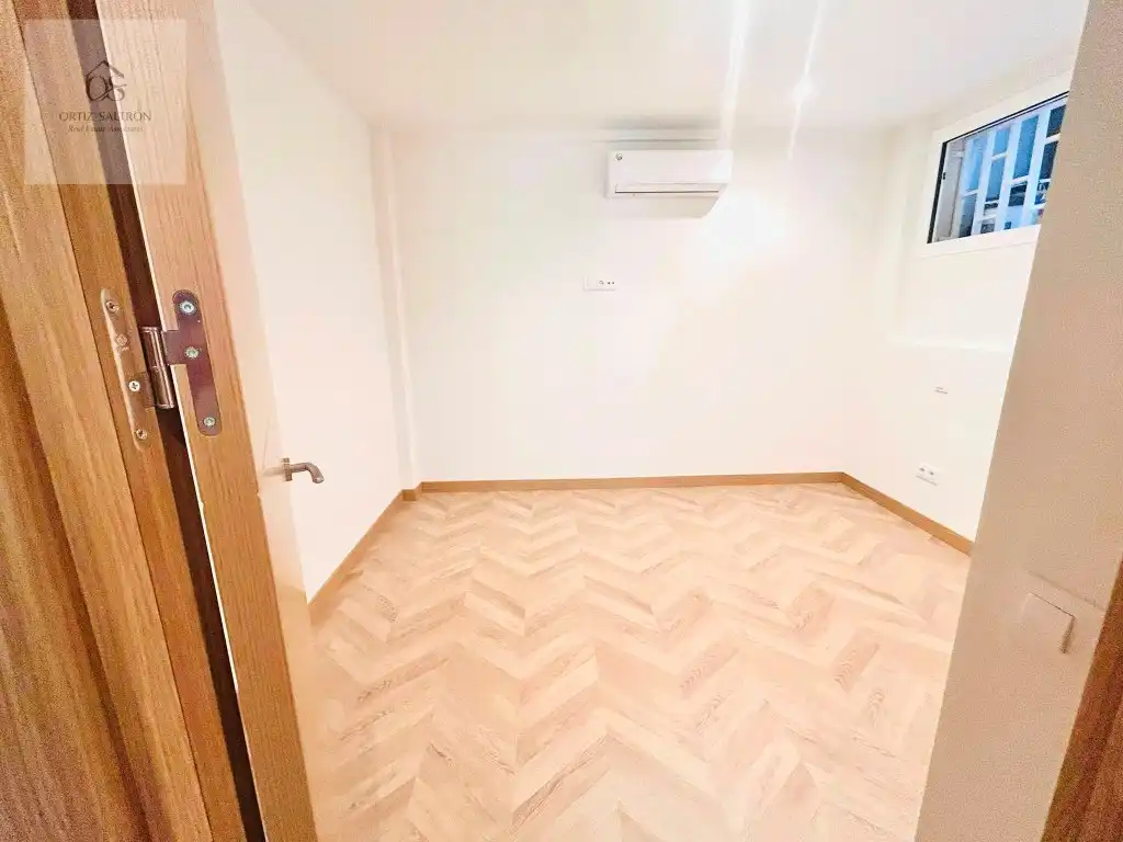 Flat for sale in Madrid  with Terrace