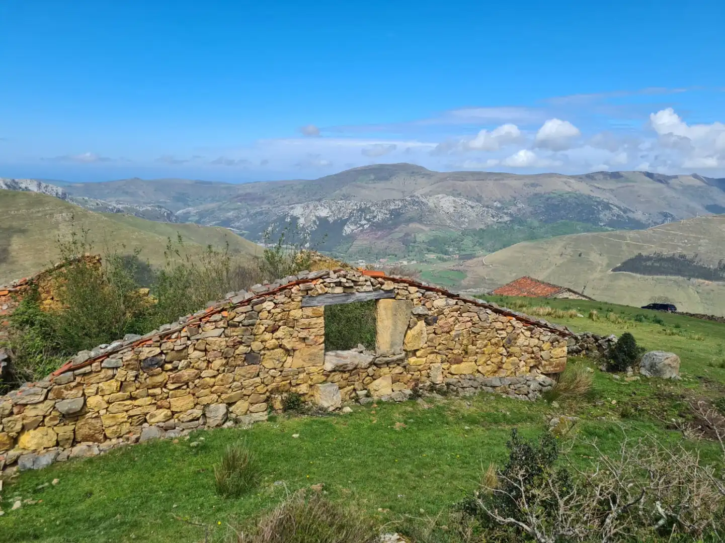 Vista exterior de Casa o xalet en venda en Rionansa amb Jardí privat