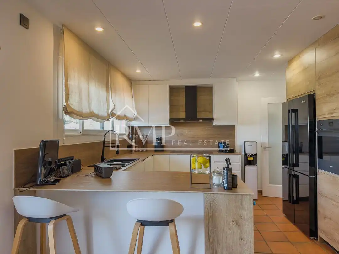 Kitchen of Detached homes for sale in Sant Andreu de Llavaneres  with Air Conditioner, Heating and Terrace