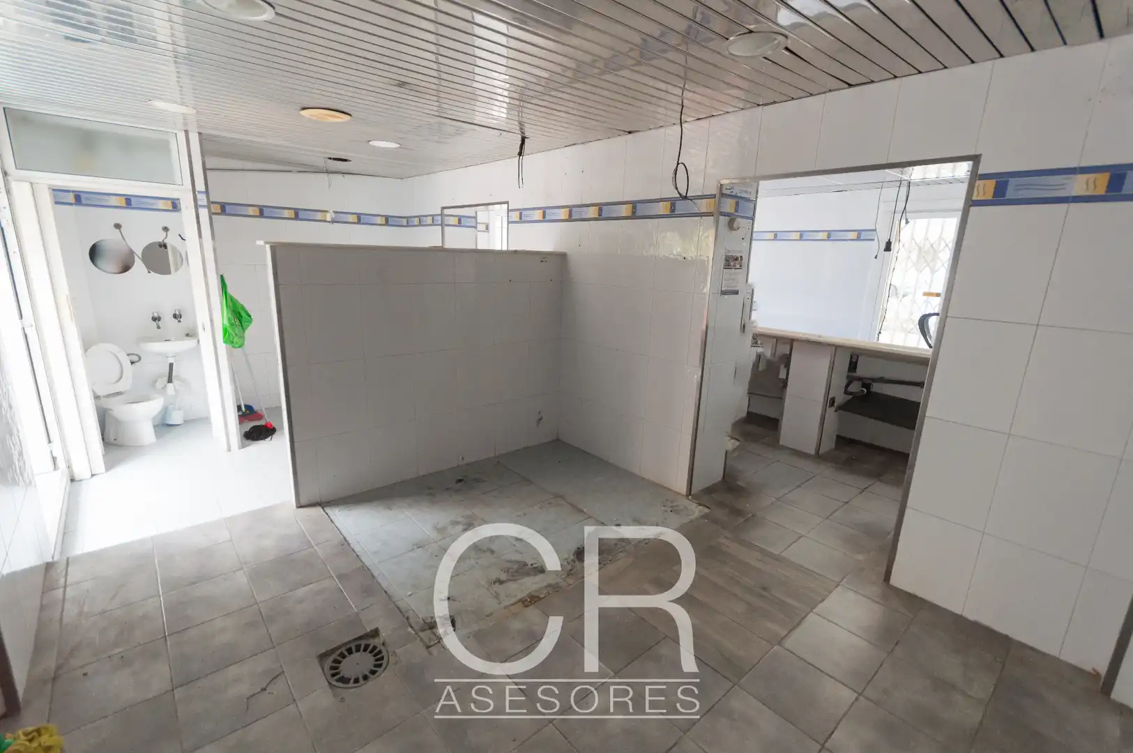 Local comercial en venda a Avenida de Dílar 86, imagen 16