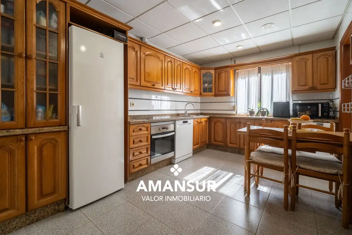 Flat with terrace for sale in Calle Emilio Molero, imagen 47