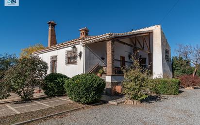 Vista exterior de Casa o xalet en venda en Guadix amb Terrassa i Balcó