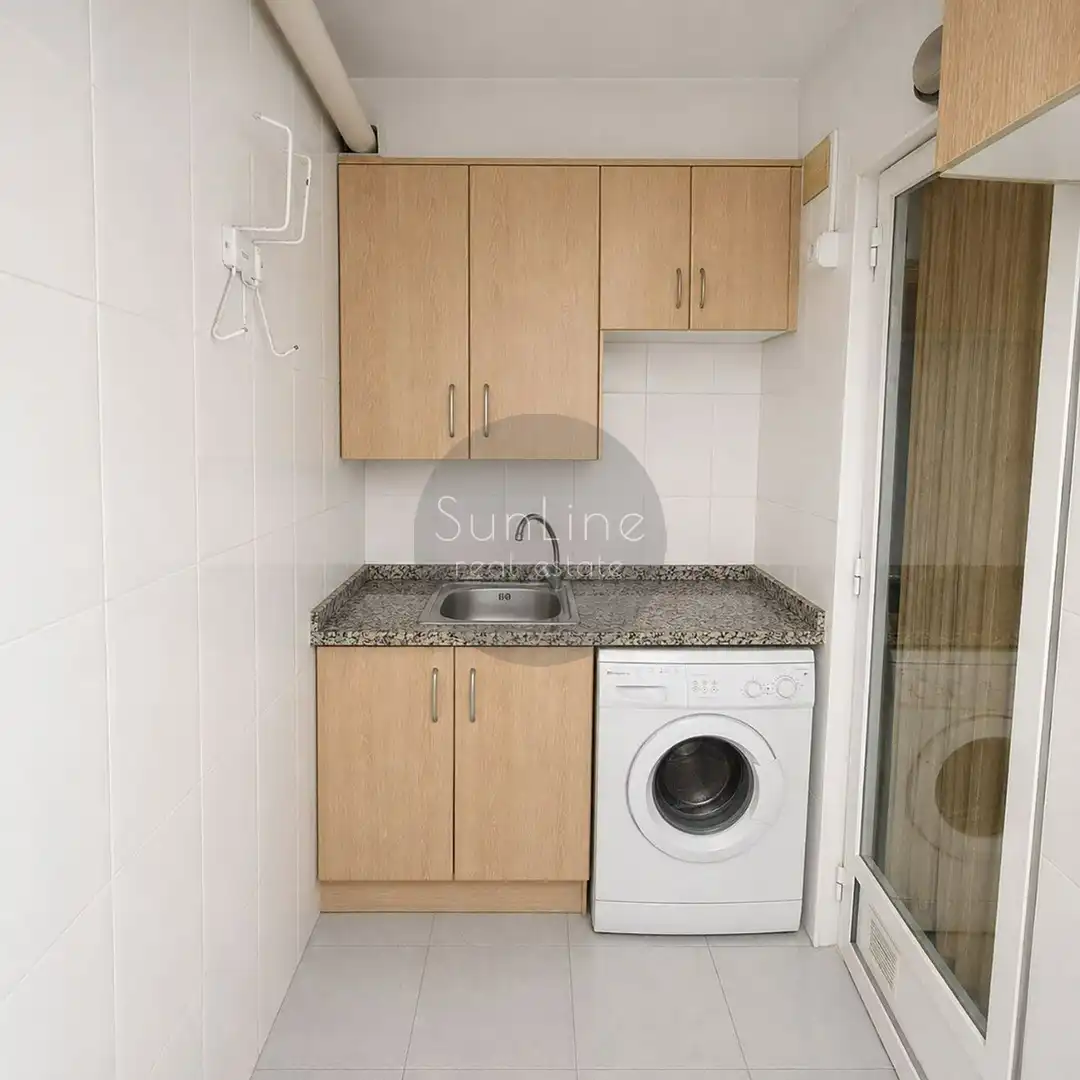 Küche von Wohnung zur Miete in Valencia mit Klimaanlage, Terrasse und Möbliert