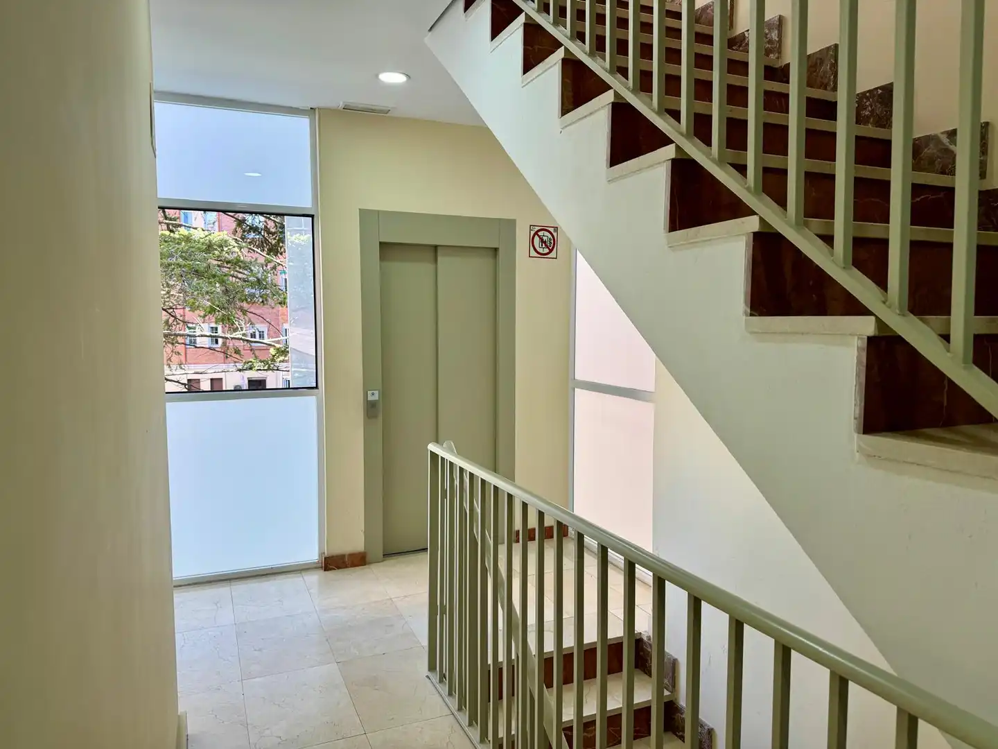 Flat for sale in Madrid  with Air Conditioner, Heating and Terrace
