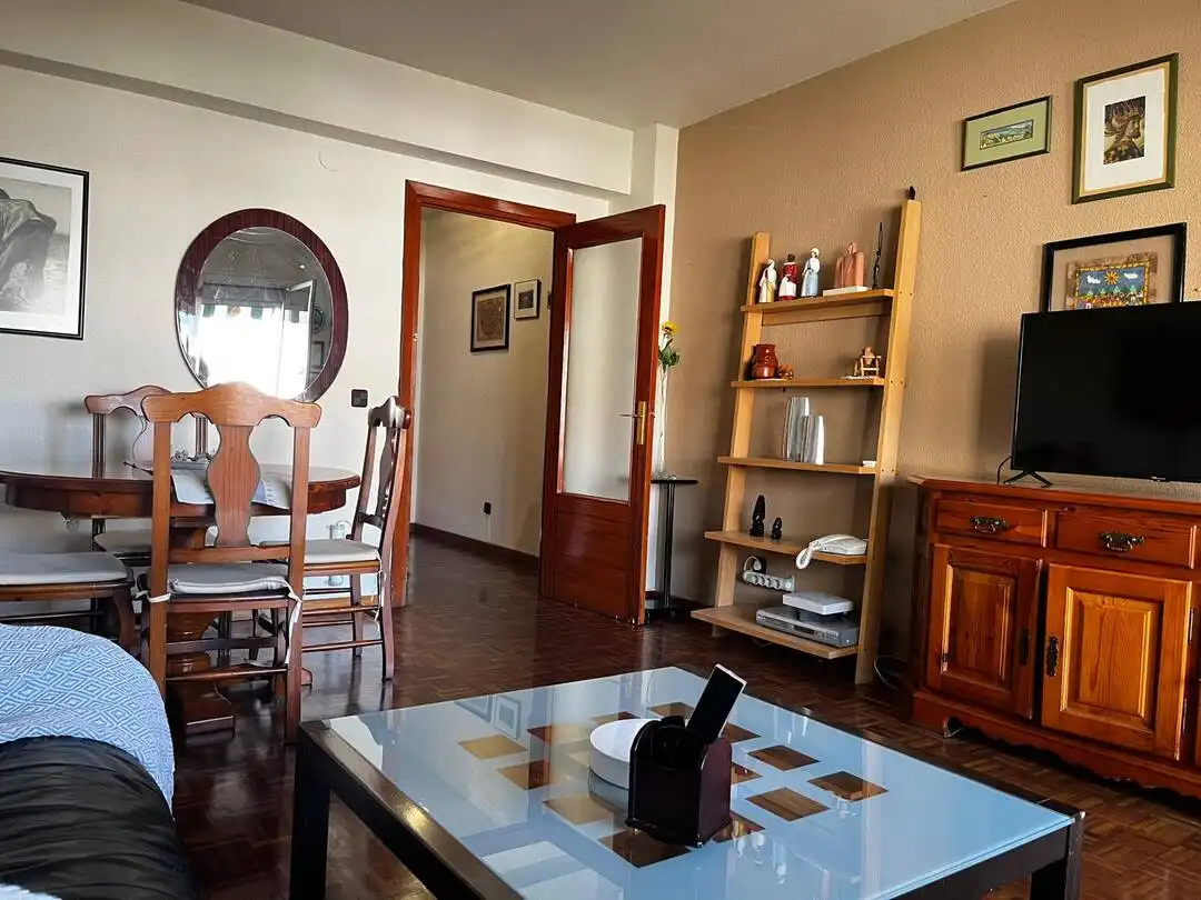 Sala de estar de Piso en venta en Barañáin / Barañain con Calefacción y Balcón