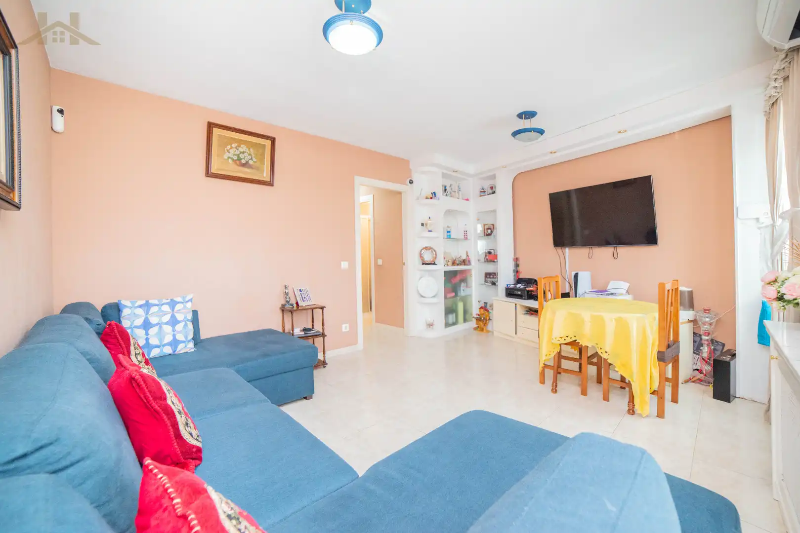 Living room of Duplex for sale in Sevilla la Nueva  with Air Conditioner, Heating and Terrace