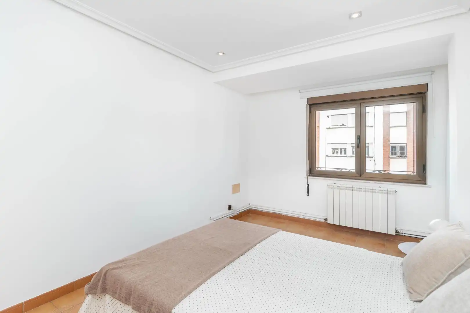 Habitación de Piso en venta en Avilés con Calefacción