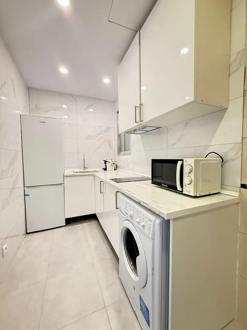 Apartamento de alquiler en Calle DOCTOR ESQUERDO, Fuente del Berro